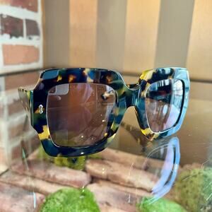 GUCCI GG111S 003 Tortoise Sunglasses